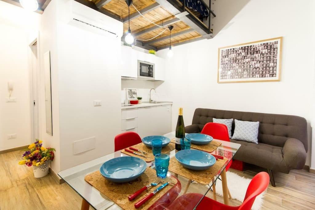 Miniloft Rosso - Mini-Loft Sanremo Centro. Wifi & Aria Condizionata Appartement Buitenkant foto